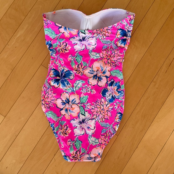 Lilly Pulitzer Flamenco Floral strapless bathing suit - sz 6 - Picture 3 of 7